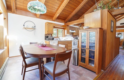 St. Ignatius Cabin | Peaceful and spacious home tucked away at the base of the Mission Mountains.