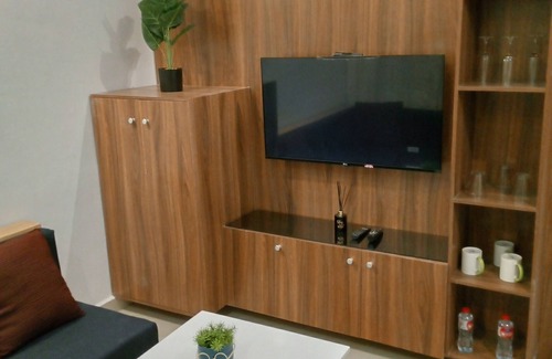 Littoral Department Apartment | Peaceful apartment close to several shops