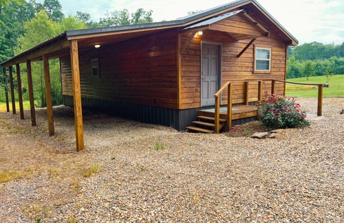 Daisy Cabin | Peaceful cabin <1 mile from Daisy State Park + Private Access to Bear Creek Trail