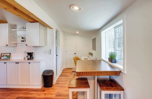 West Saugerties House | Peaceful Cabin w/Fire Pit & Creek Access