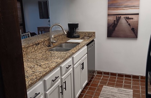 Grenelefe Condo | Peaceful contemporary condo near Disney, pet friendly.