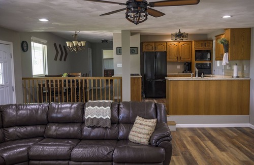 St. Clair County House | Peaceful Country Home
