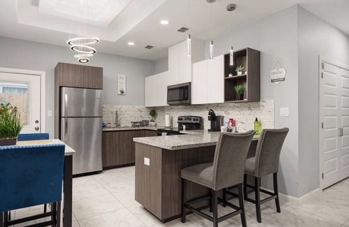 Edinburg Apartment | Peaceful Cozy Hideaway Unit #1