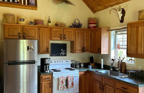 Lock Haven Cabin | Peaceful Escape in the Woods