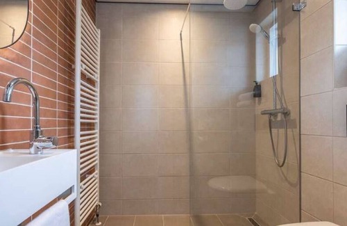 Vierhouten Hotel | Peaceful Forest Retreat with Bike Rentals, Breakfast, Terrace, and Free Parking