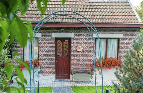 Ligneuville House | Peaceful Garden Stay, Malmedy