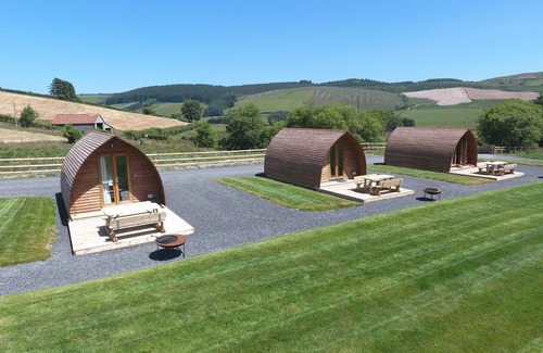 Trefeglwys Cabin | Peaceful Glamping in Mid Wales