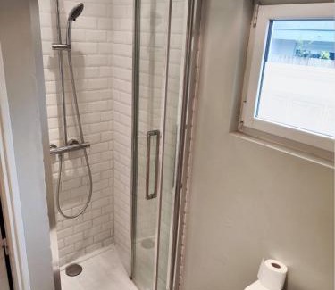 Pantin House | Peaceful green setting near to Paris Center