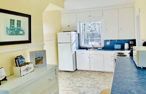 Clinton Cottage | Peaceful, historical cottage with gorgeous views near Cavendish