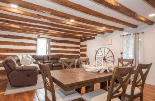Millers House | Peaceful Hollow