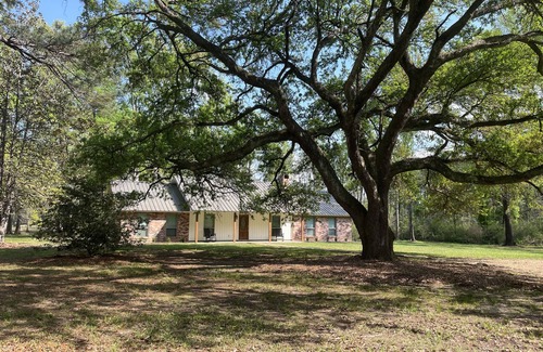 Fluker House | Peaceful home in Amite, La