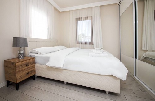 Golturkbuku Apartment | Peaceful Home with Amazing View in Gokturkbuku