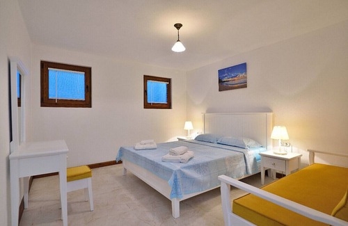 Bozcaada Villa | Peaceful House in Bozcaada