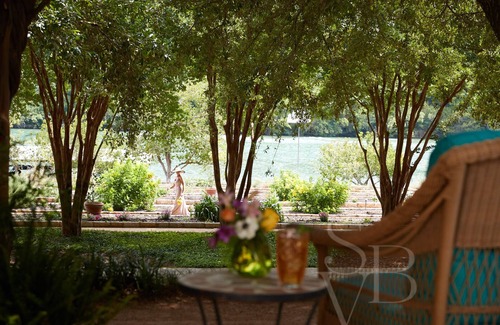 Lake Austin Village Hotel | Peaceful Lakefront Escape, Fitness Classes, Pools & Sauna