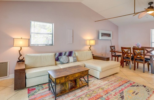 Walsingham House | Peaceful Largo Vacation Rental w/Sauna & Yard!