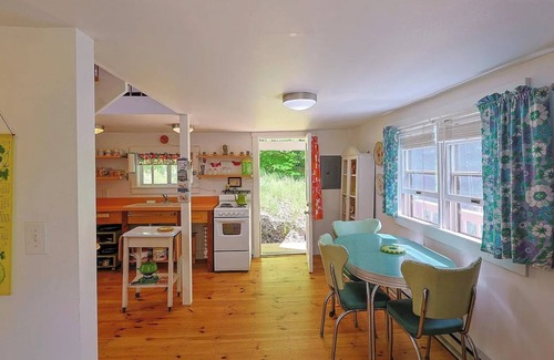 Livingston Manor Cabin | Peaceful Livingston Manor Cabin in the Woods