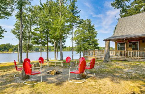Branch House | Peaceful Long Lake Cottage with Deck, Dock and Kayaks!