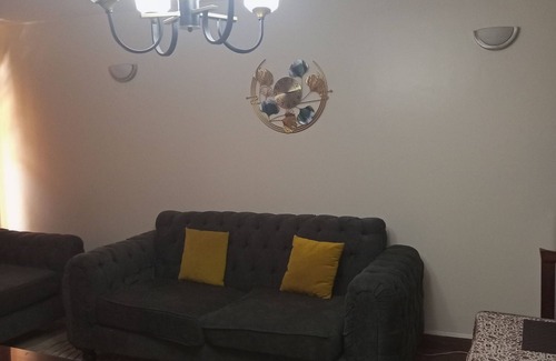 Ngara West House | PEACEFUL MAKAO MAZURI APARTMENT