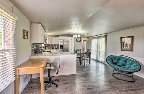 Walkerville House | Peaceful MI Home on 1 Acre: Pets Welcome!