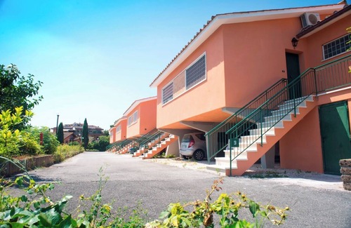 Zona LI La Storta House | Peaceful modern bungalow with Wifi and free park