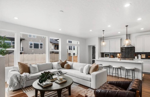Mountain Green House | Peaceful Mtn Home - Fenced Yard, Fire Pit, Grill: Single family in Mtn Green