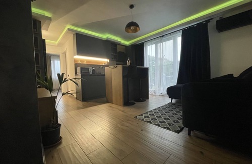 Floresti Apartment | Peaceful neighborhood, fresh air, your urban sanctuary.