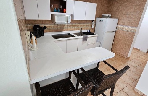 Playa Fortuna Apartment | Peaceful oceanfront oasis at Costa Linda
