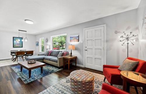 Dallas House | Peaceful on San Paula