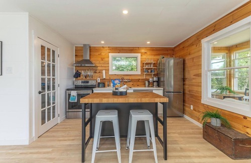 Malagash Cottage | Peaceful retreat on Nova Scotia's North Shore.nnCome Have A Splash in Malagash!