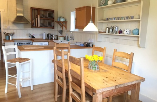 Peasmarsh Cottage | Peaceful rural detached coach house cottage near Rye.