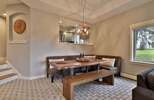 Ludlow House | Peaceful Ski-in/ski-out condo at Solitude Okemo - Direct Ski Access