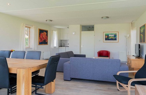 Vlagtwedde House | Peaceful Stay in Vlagtwedde