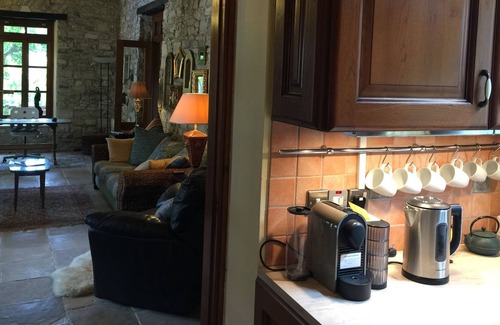 Kato Drys Cottage | Peaceful stone-built cottage at the edge of a beautiful, traditional village