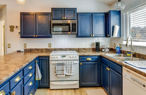 Troutman House | Peaceful Troutman Home: 5 Mi to Lake Norman!