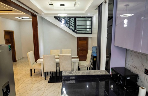 Kigali Villa | Peaceful villa with WiFi in vibrant Kigali