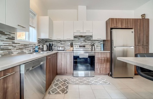 Gatineau Apartment | Peacefull House 2