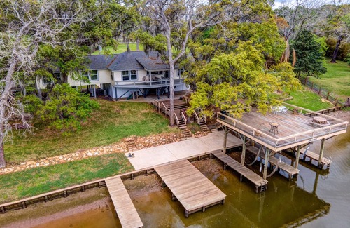 Brazoria House | Peaches Retreat on the San Bernard River