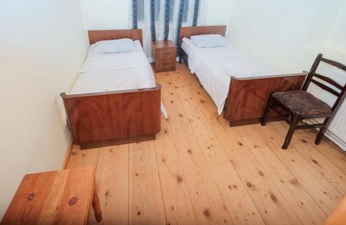 Mazeri House | Peak Mazeri Guest House