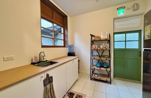Fengshan District Bed & Breakfast | Peanut Candy B&B