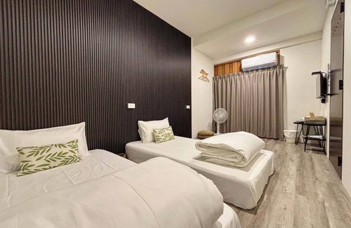 Fengshan District Bed & Breakfast | Peanut Candy B&B
