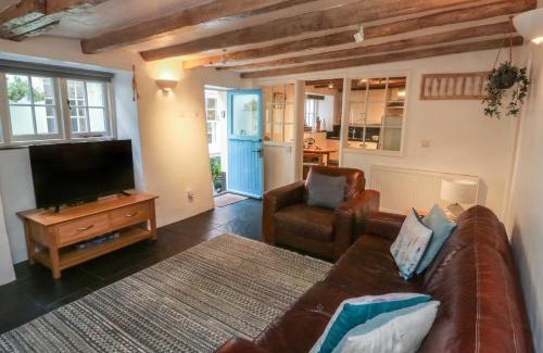 Appledore House | Pear Tree Cottage