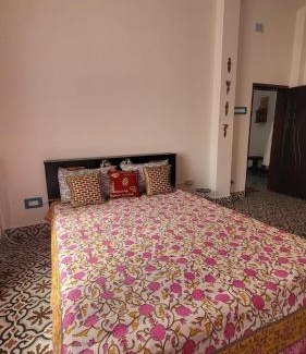 Madhyamgram Apartment | Pearl Homestay