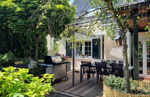 Engelskirchen House | Pearl of the Aggertal - Holiday home with garden sauna in the countryside just outside Cologne
