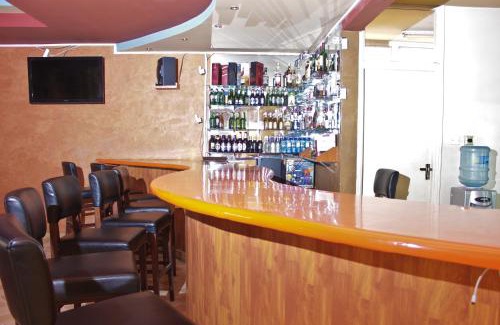Ngara West Hotel | Pearl Palace Hotel