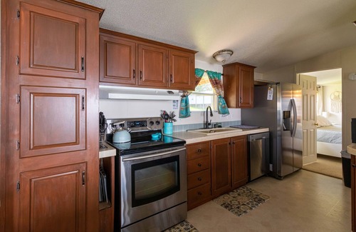 Onalaska House | Pearl's Retreat Waterfront home on Lake Livingston
