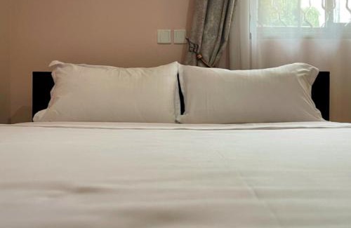 Gulu House | Pearl Seasons BnB