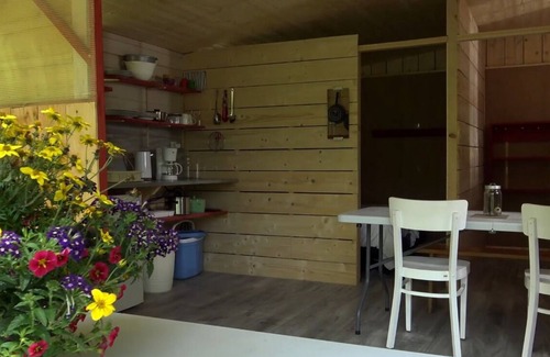 Le Buisson-de-Cadouin House | Pecan nut - Safari Lodge 1 Tent
