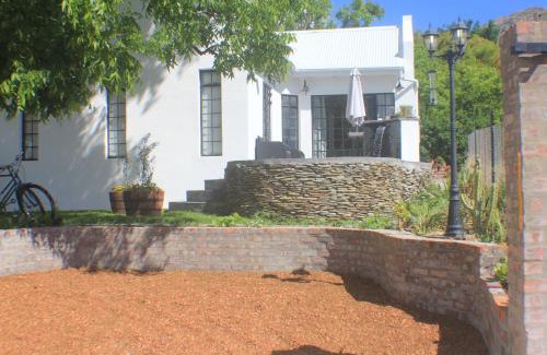 Montagu Ski Chalet | Pecan Tree Cottage