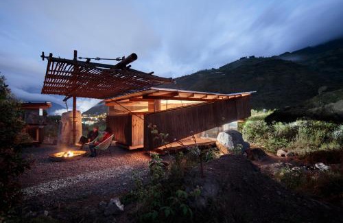 Banos de Agua Santa Other | Pedra Inn - Premiada Arquitectura con energía solar