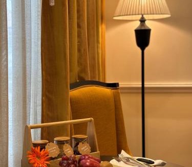 Dharmatala Hotel | Peerless Hotel Kolkata